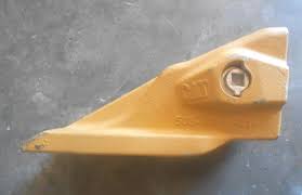 Caterpillar Long Offset Flare Chisel Tooth 505-4001 A130